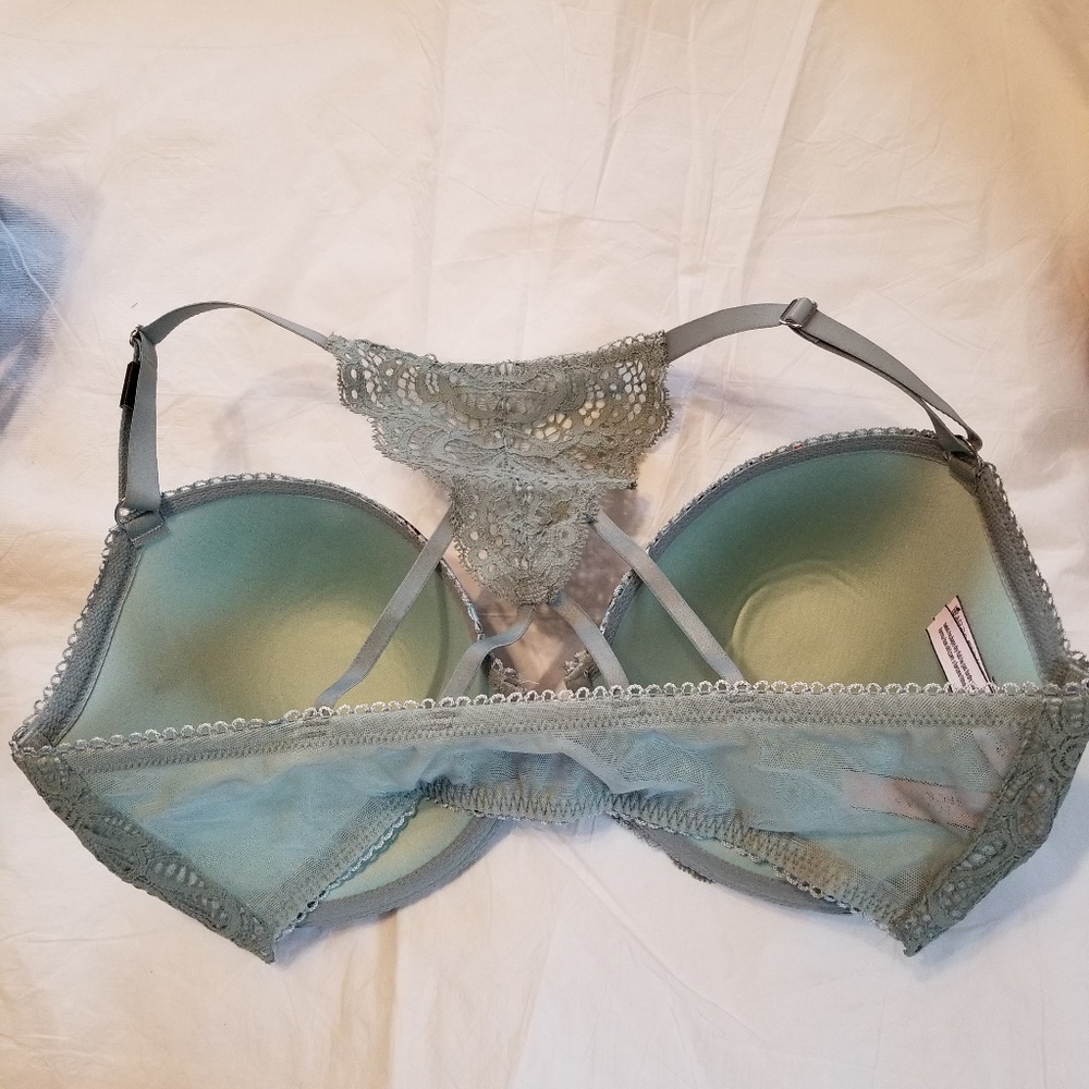 Bra - Picture 2 of 2